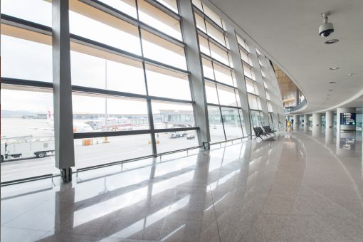 Vantagens do contrato de limpeza e desentupimento de esgotos para aeroportos RJ