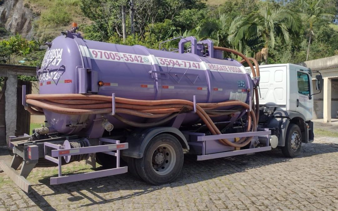 Caminhão de Coleta de Esgoto: contrate no Rio de Janeiro!